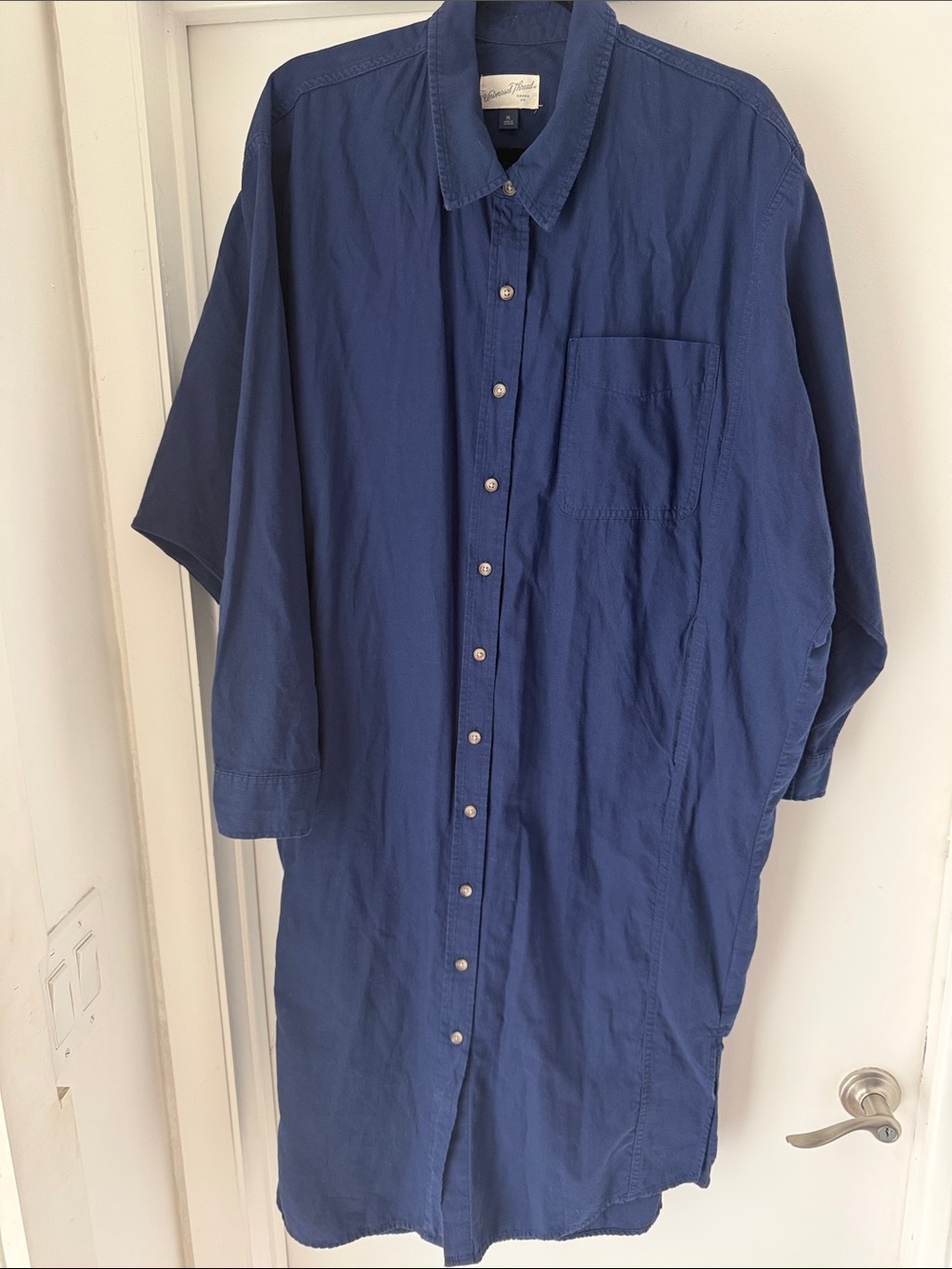 Universal Thread Women’s Long Navy Blue Cotton Button Down Shirt - XL